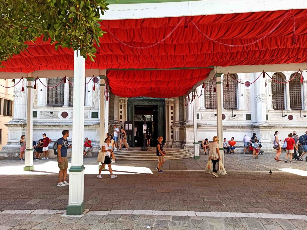 scuola-grande-san-rocco-Tendon-del-doge