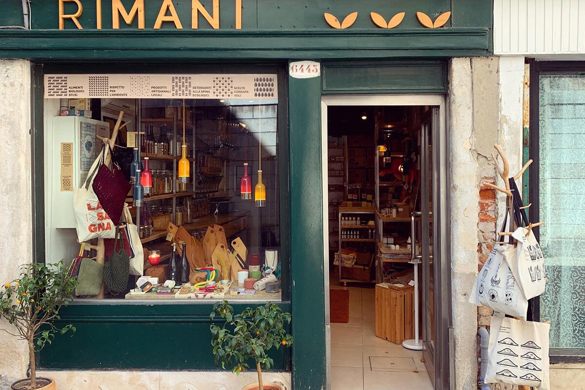 rimani-venezia-ingresso-negozio-sostenibile